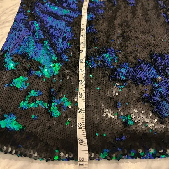 Le Superbe Midi Sequin Skirt in Green/Blue Size Large NWT - Picture 6 of 6